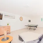 Ferienvilla 'villa Betelgeuse By Interhome Dugi Rat